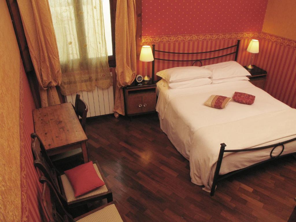 Gourmet B&B Giglio Bianco Florence Ngoại thất bức ảnh